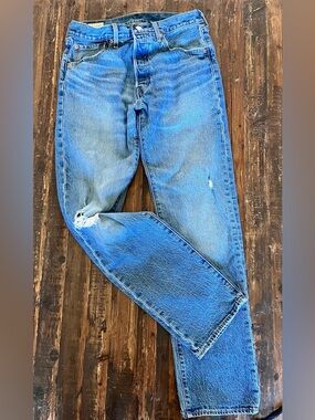 Levi's Men's Premium Straight-Leg distressed Denim Jeans 501 93s Sz 31X32